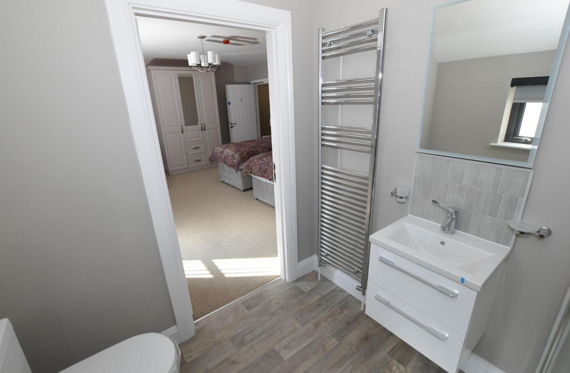 Homestead Hillsborough Guest Rooms Ruang foto